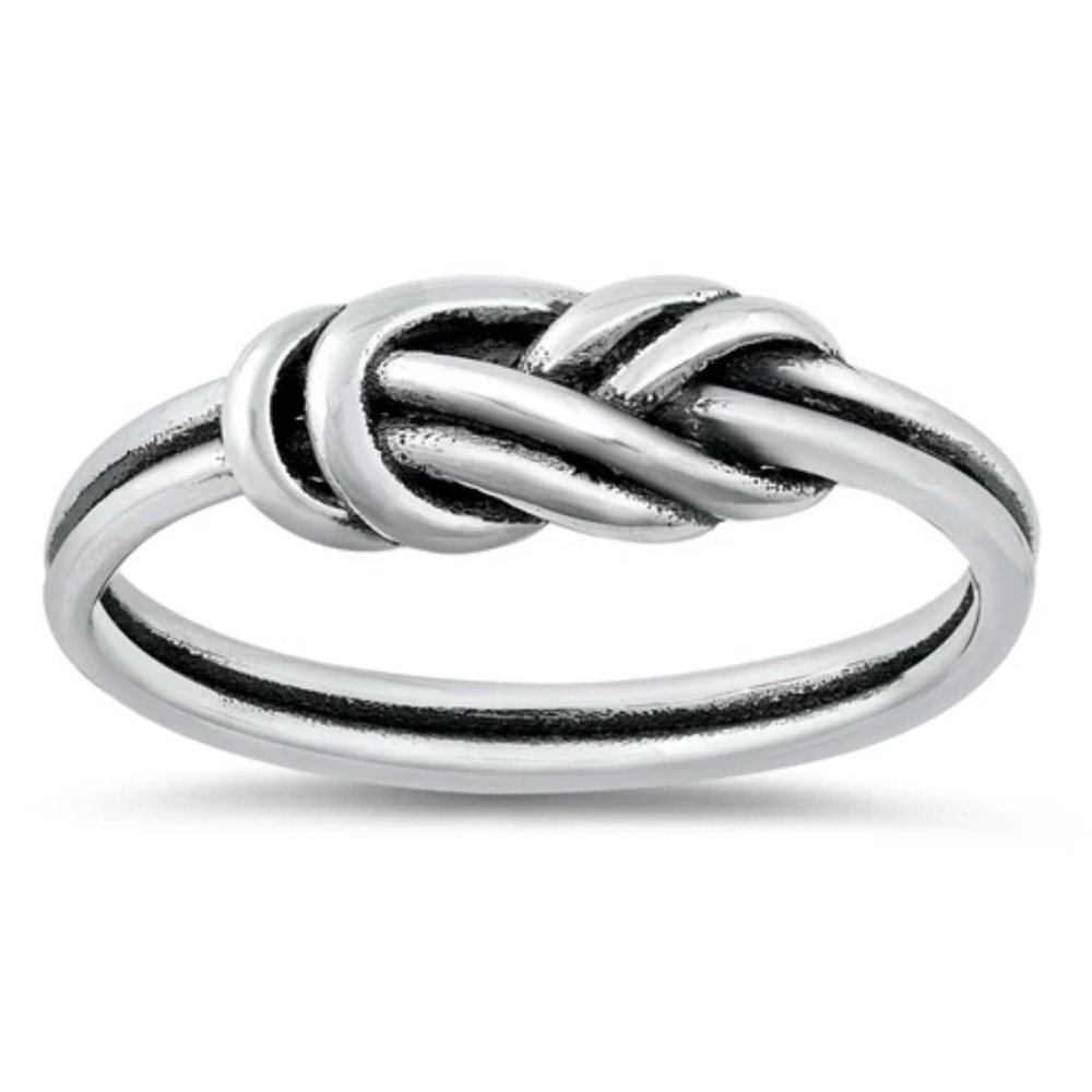 Sterling Silver Knot Ring – Size 7.5